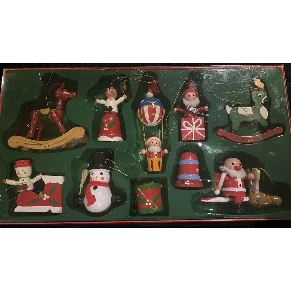 Festive Holiday Ornament Set - Red, Green, White